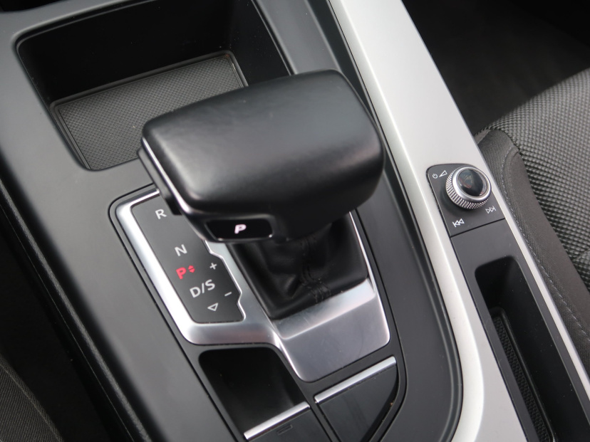 Audi A4, 2020