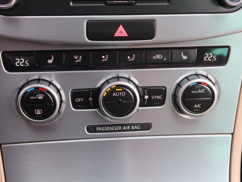Volkswagen CC, 2013