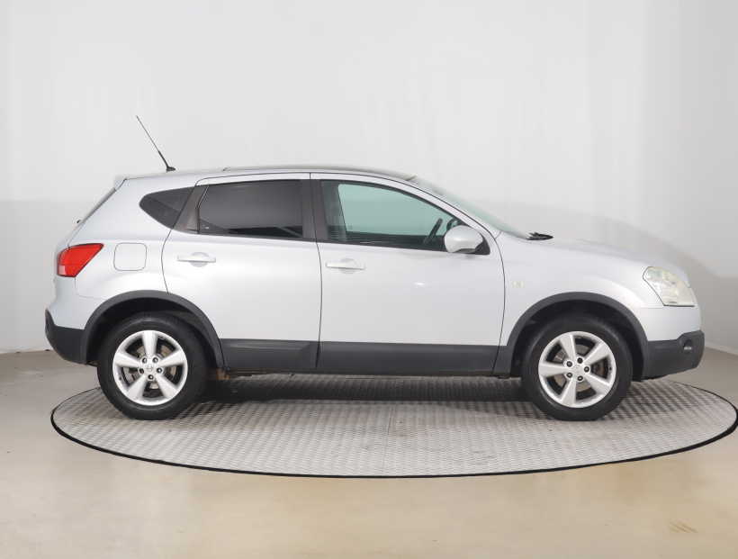 Nissan Qashqai, 2009