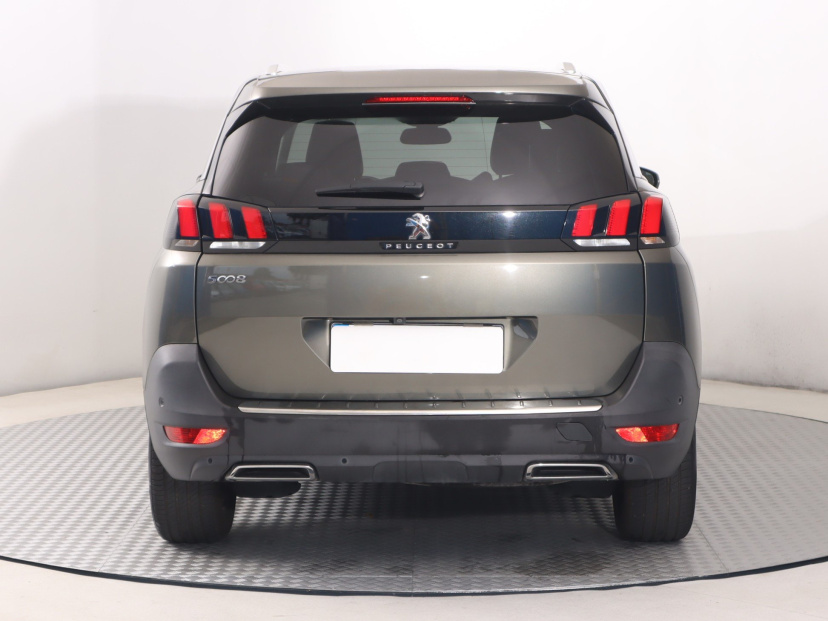 Peugeot 5008, 2018