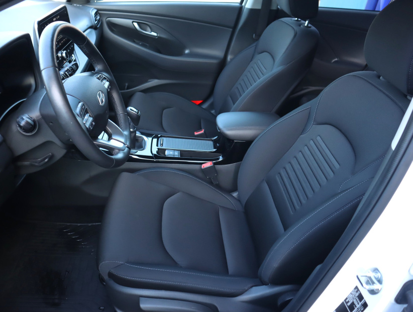Hyundai i30, 2025
