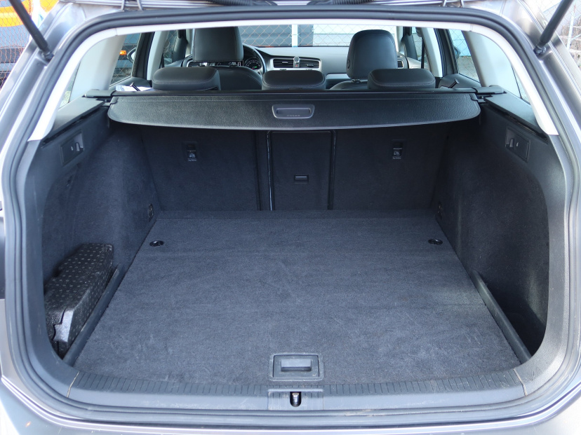Volkswagen Golf, 2014