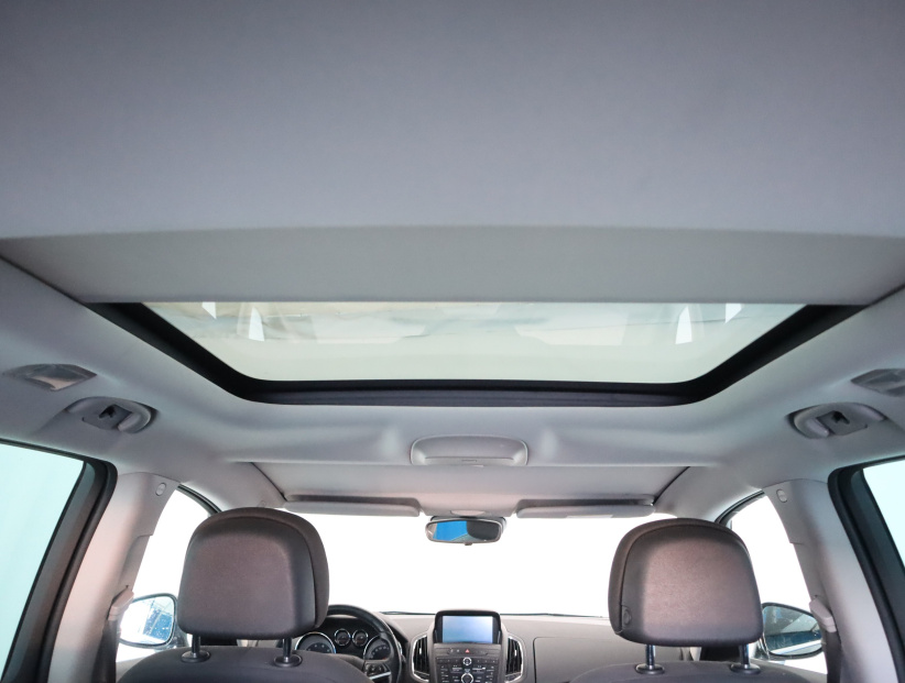 Opel Zafira Tourer, 2014