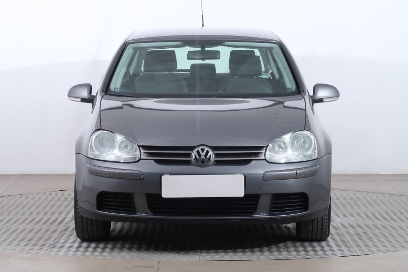 Volkswagen Golf, 2005