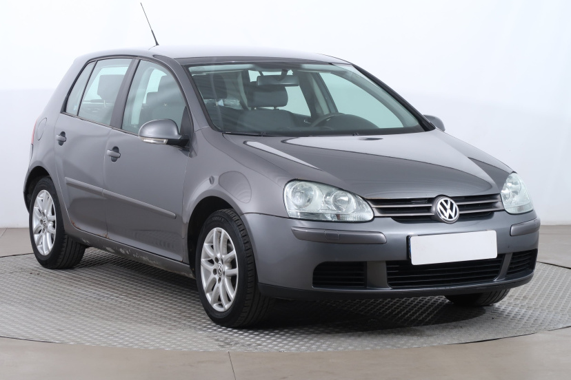 Volkswagen Golf, 2005