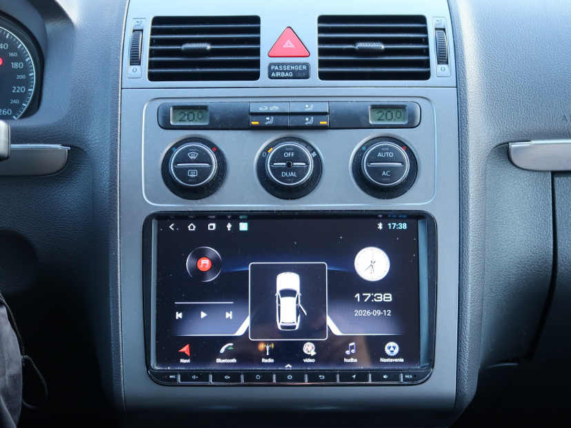 Volkswagen Touran, 2008