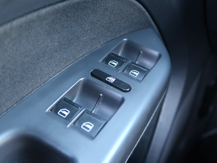 Volkswagen Touran, 2008