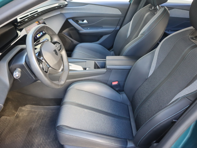 Peugeot 308, 2023