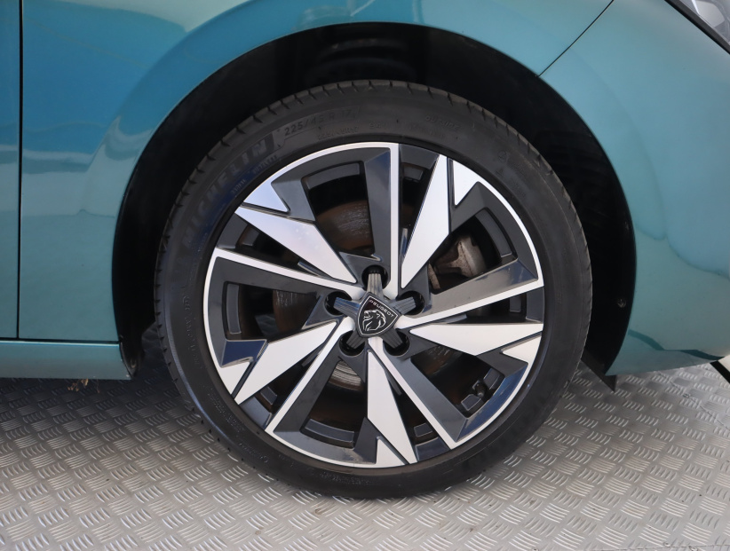 Peugeot 308, 2023