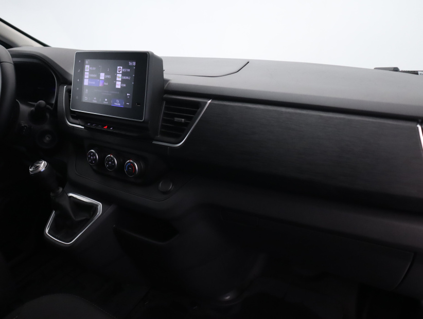 Renault Trafic, 2025