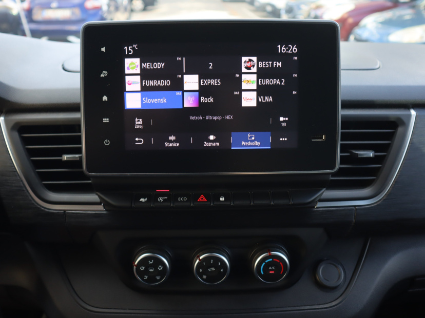 Renault Trafic, 2025