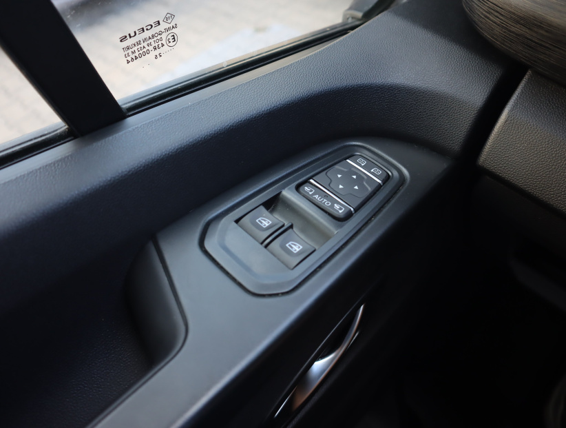Renault Trafic, 2025