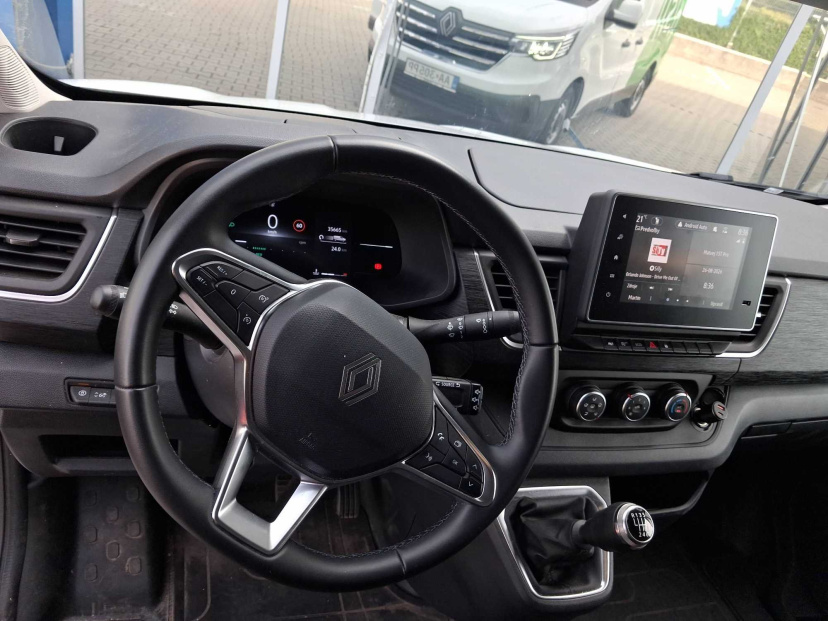Renault Trafic, 2025