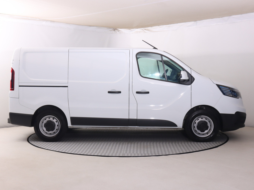 Renault Trafic, 2025
