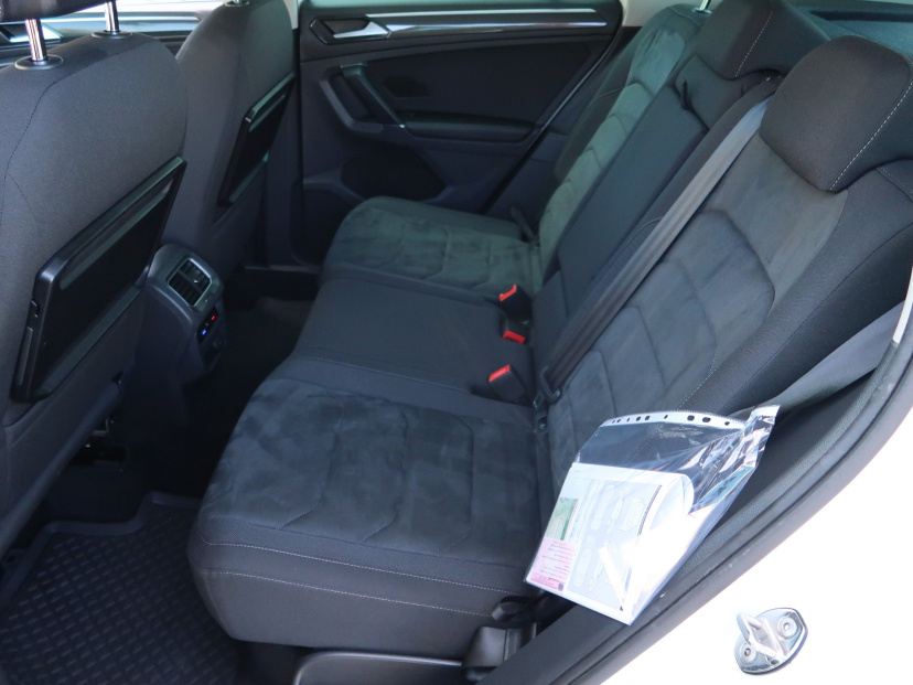 Volkswagen Tiguan, 2016