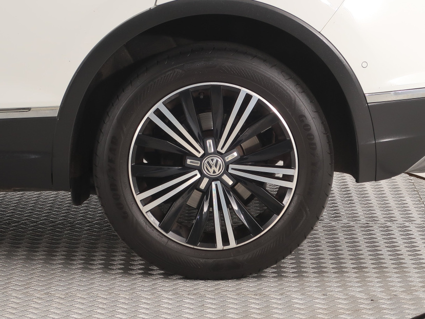 Volkswagen Tiguan, 2016