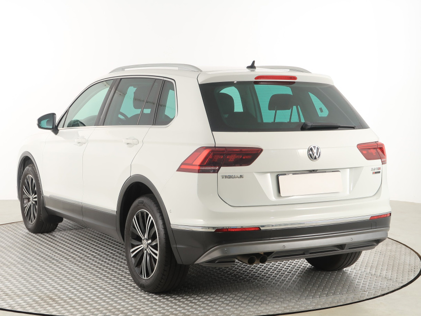 Volkswagen Tiguan, 2016