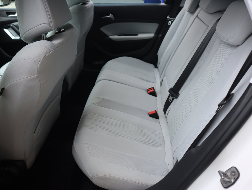 Peugeot 308, 2016