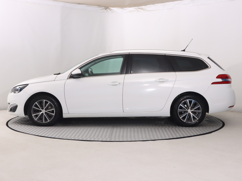 Peugeot 308, 2016