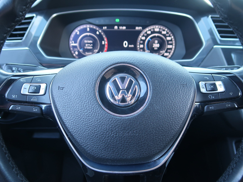 Volkswagen Tiguan, 2018