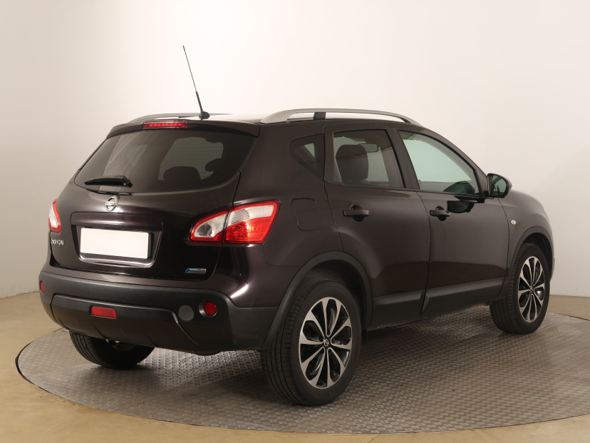 Nissan Qashqai, 2013