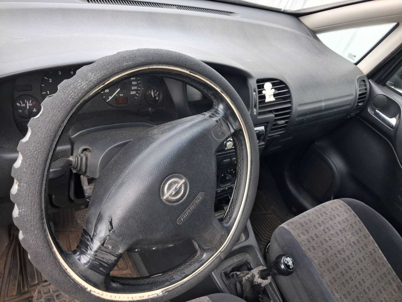 Opel Zafira, 2002