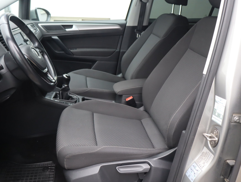 Volkswagen Golf Sportsvan, 2019