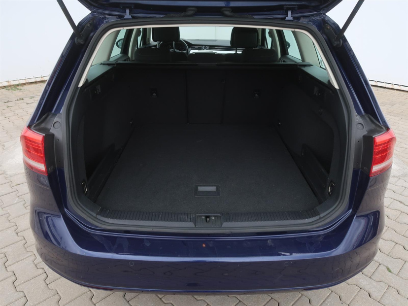 Volkswagen Passat, 2017