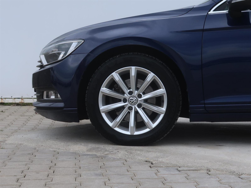 Volkswagen Passat, 2017