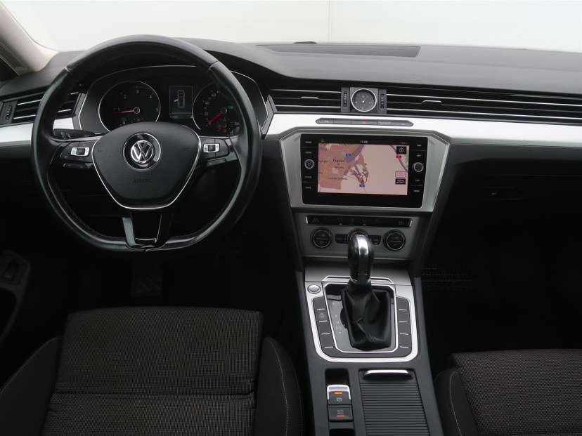 Volkswagen Passat, 2017