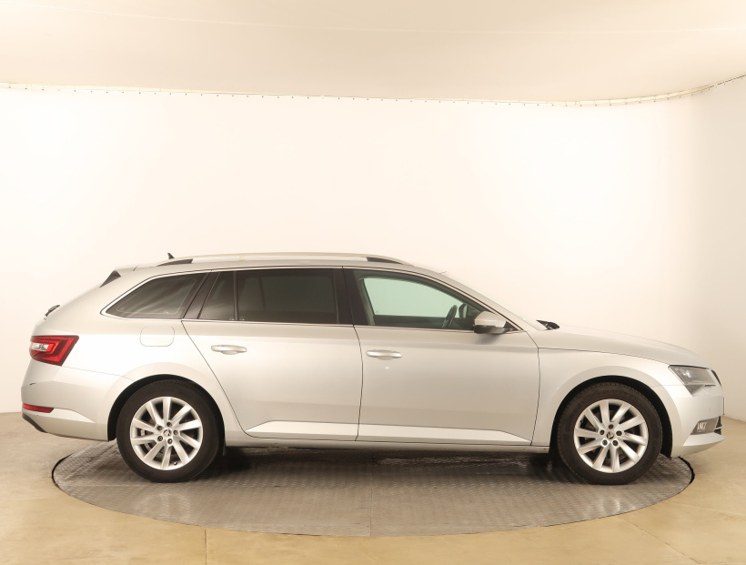 Škoda Superb, 2018