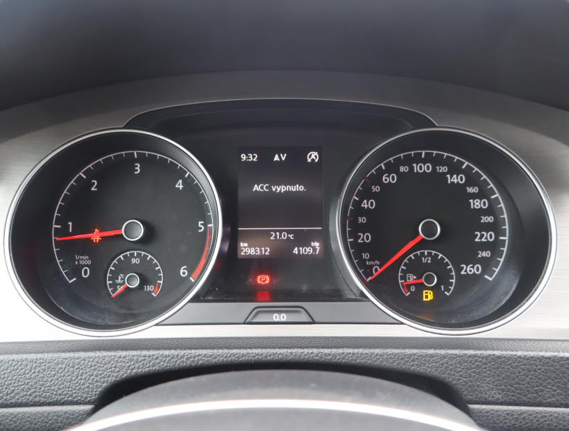 Volkswagen Golf, 2015