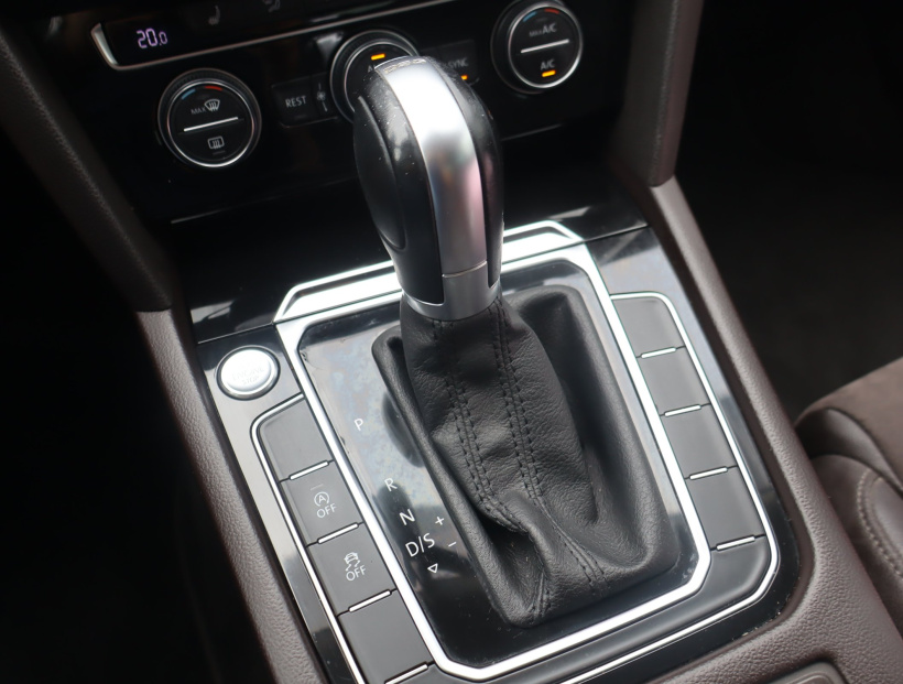 Volkswagen Passat, 2015