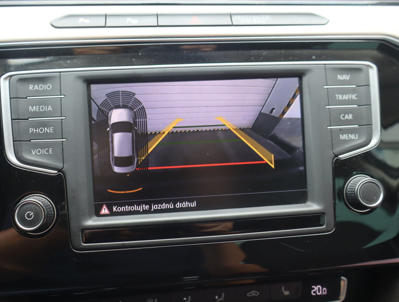 Volkswagen Passat, 2015