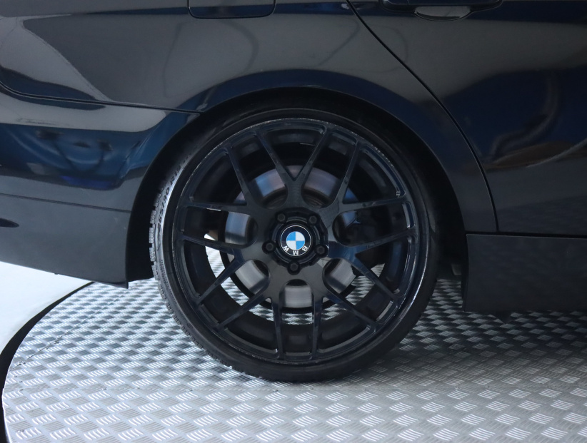 BMW 3, 2010