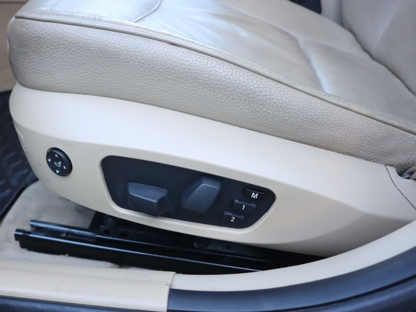 BMW 3, 2010