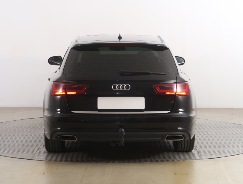Audi A6, 2015