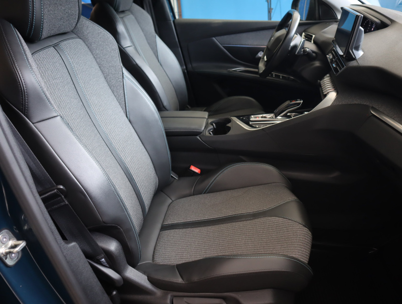 Peugeot 5008, 2021