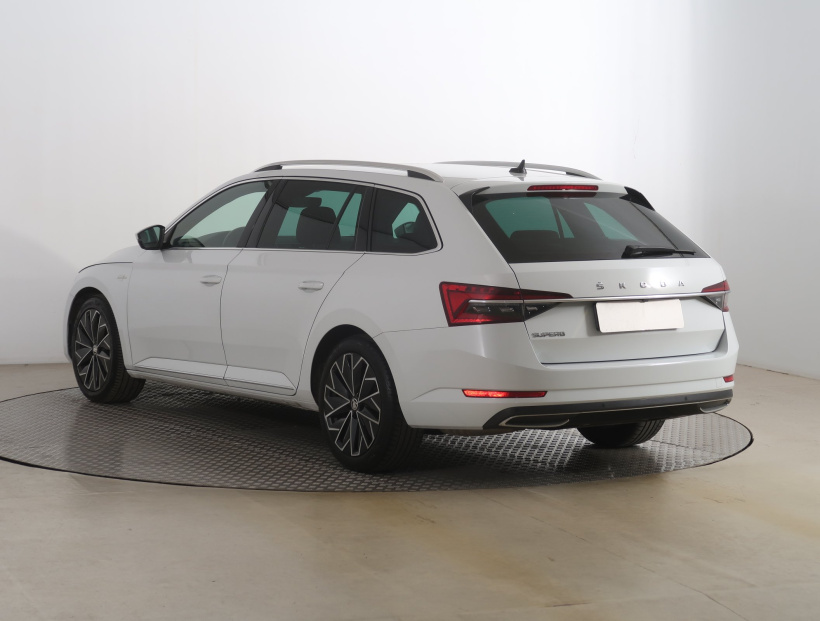 Škoda Superb, 2023