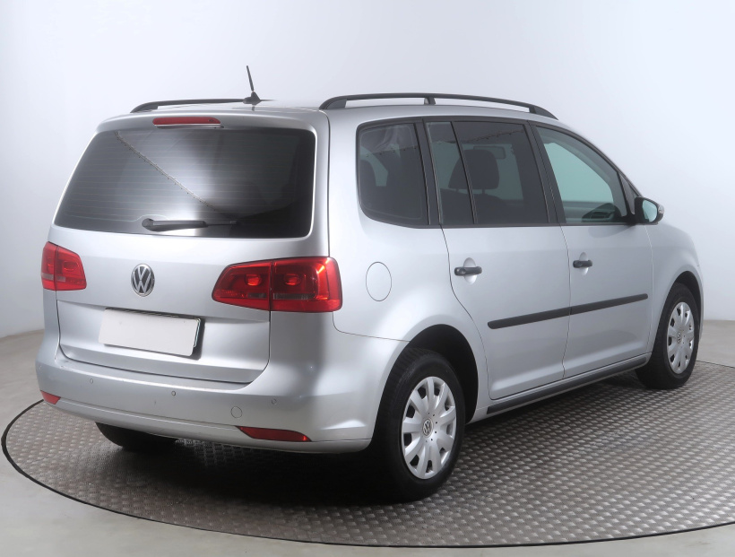 Volkswagen Touran, 2013