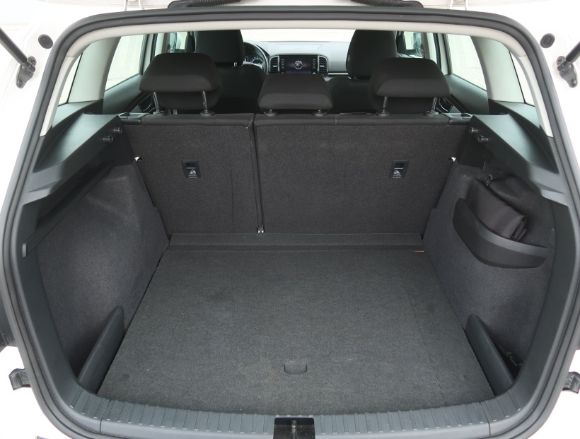 Škoda Karoq, 2018