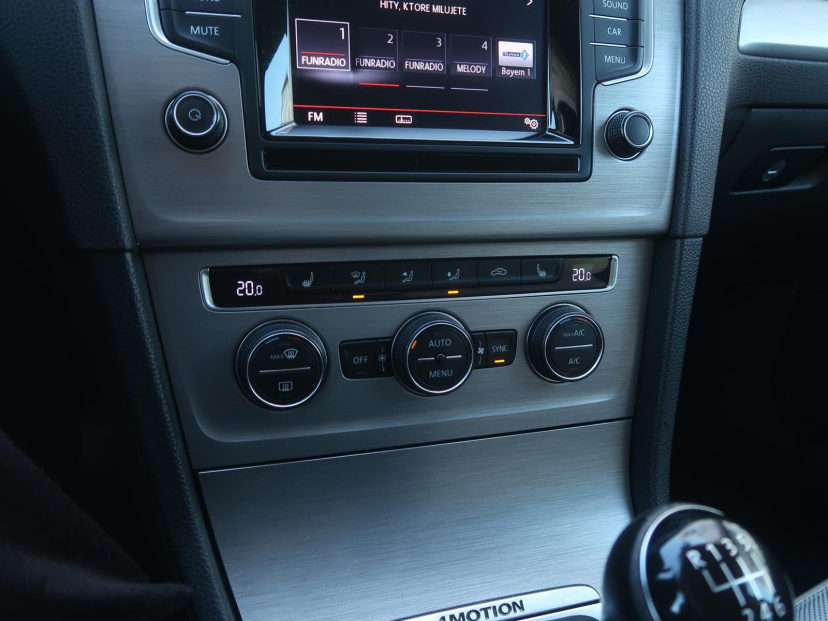 Volkswagen Golf, 2014