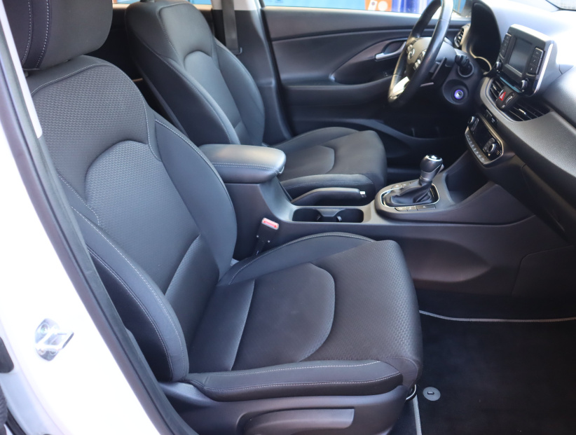 Hyundai i30 Fastback, 2018