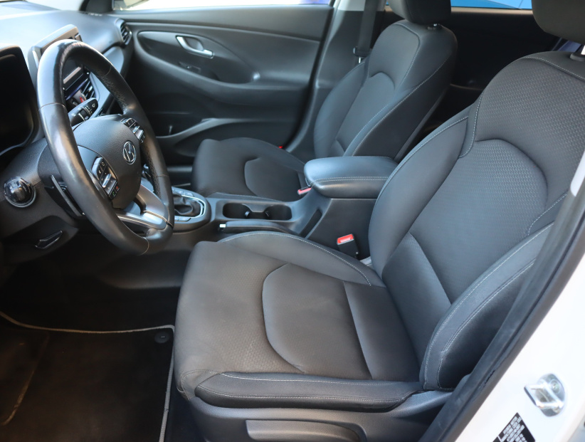 Hyundai i30 Fastback, 2018