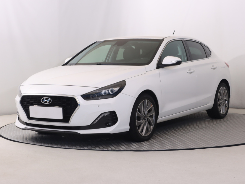 Hyundai i30 Fastback, 2018