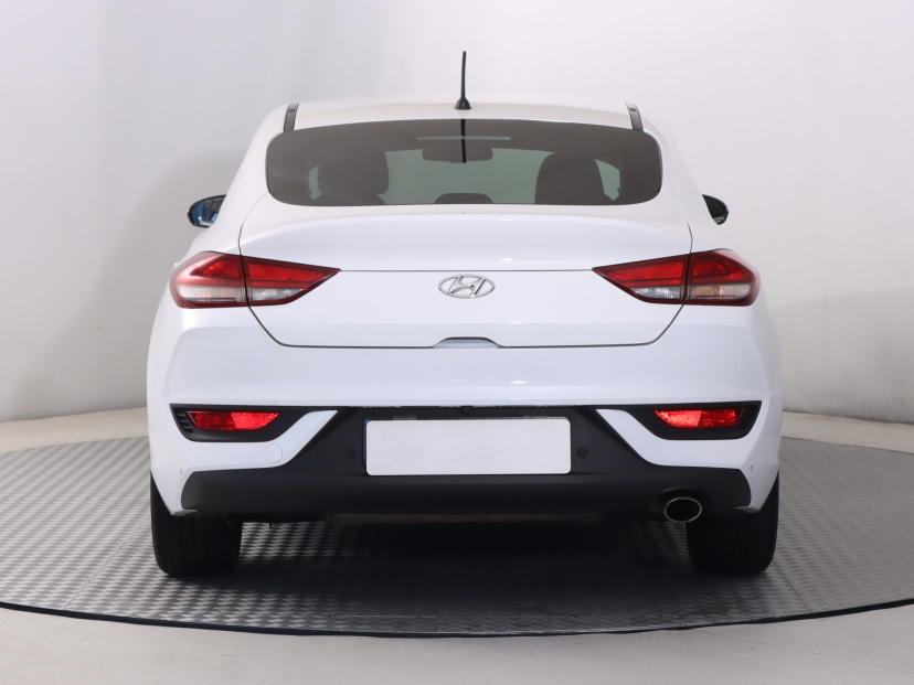 Hyundai i30 Fastback, 2018