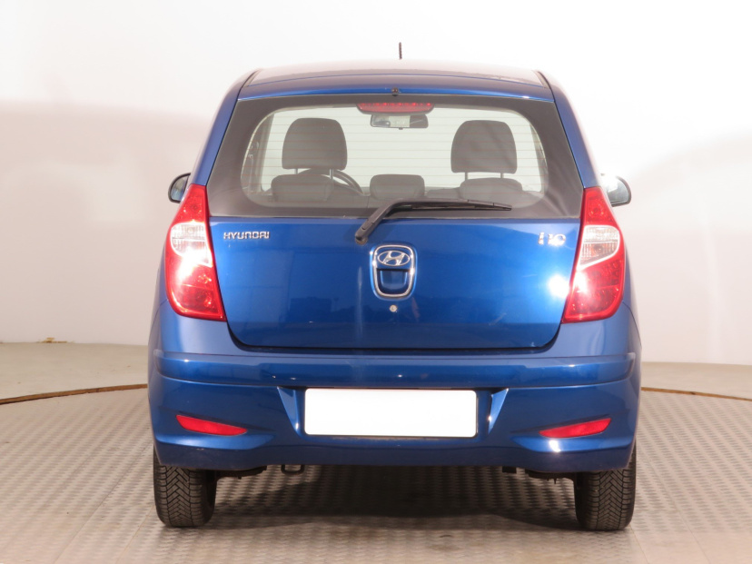 Hyundai i10, 2012
