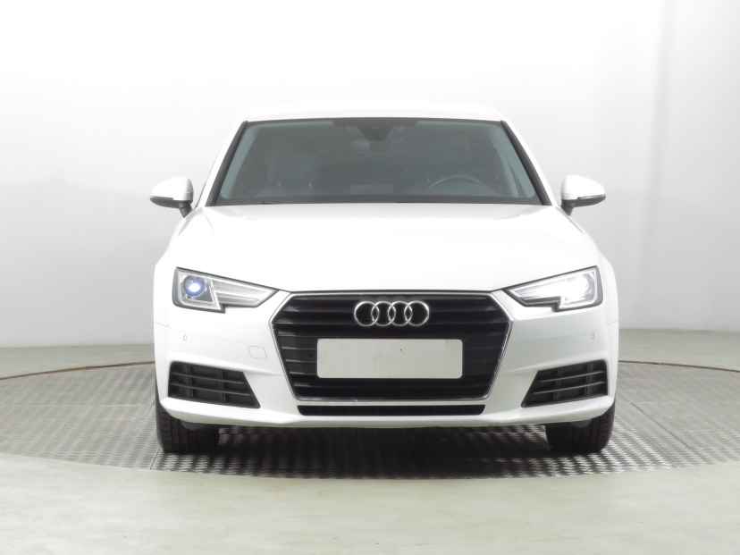 Audi A4, 2018