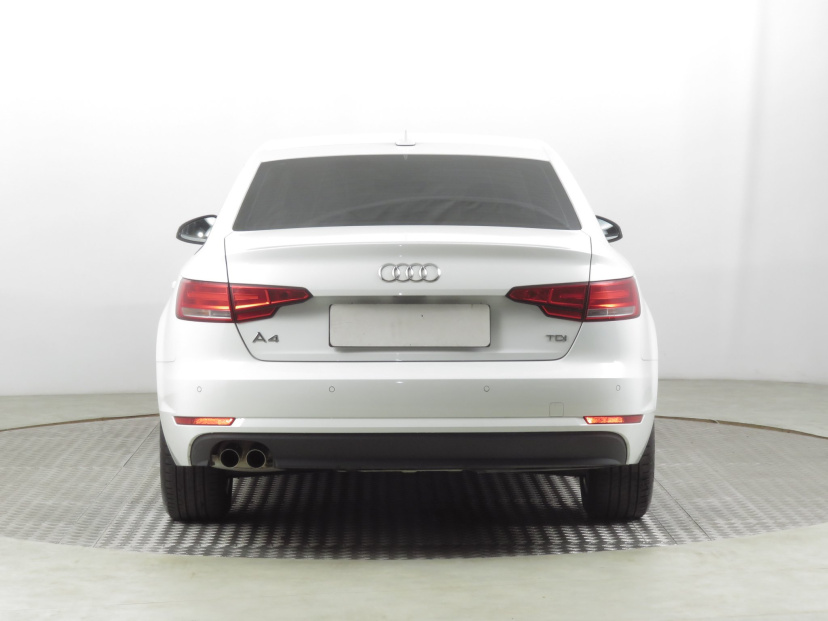 Audi A4, 2018