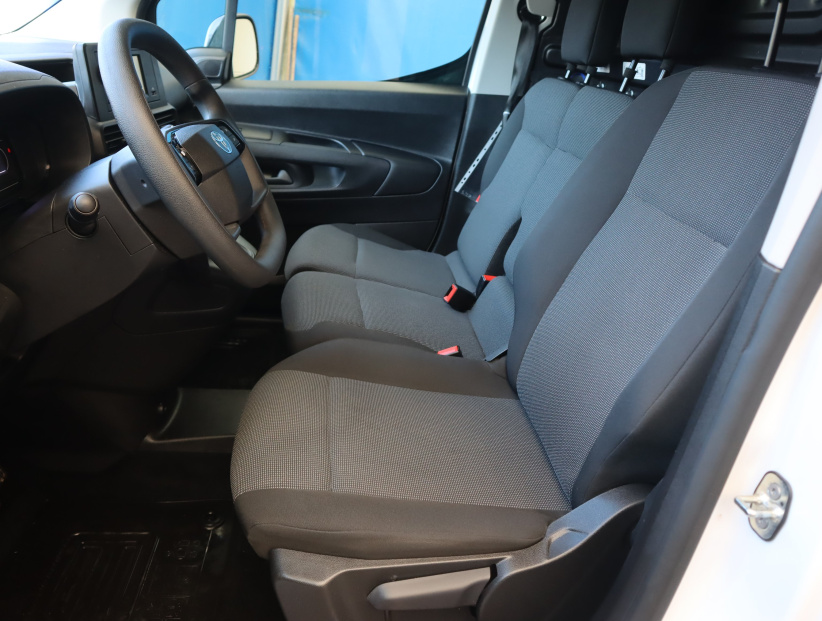Toyota ProAce City, 2025